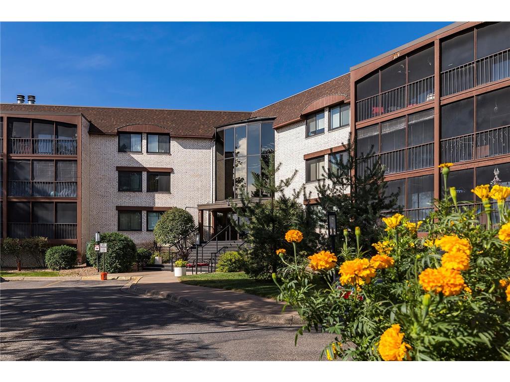4710 58th Avenue N #115 Crystal MN 55429 6614957 image1