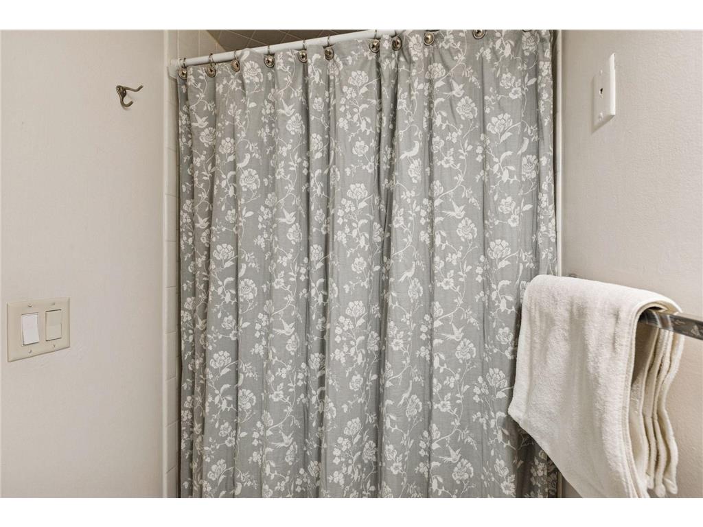 4710 58th Avenue N #201 Crystal MN 55429 7021048 image19