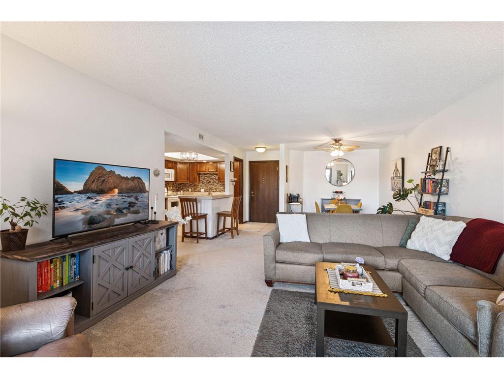 4710 58th Avenue N #201 Crystal MN 55429 7021048 image4