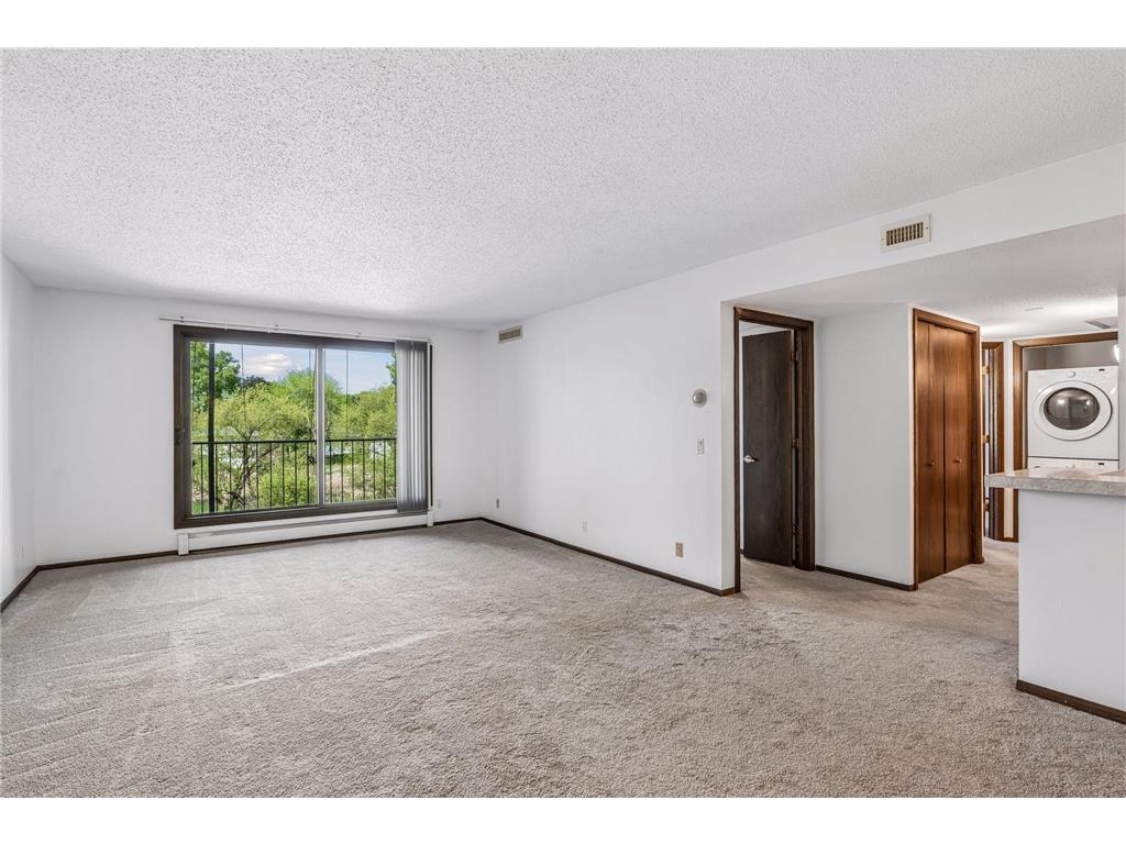 4710 58th Avenue N #201 Crystal MN 55429 7086891 image2