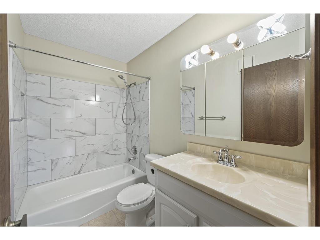 4710 58th Avenue N #202 Crystal MN 55429 7093174 image15