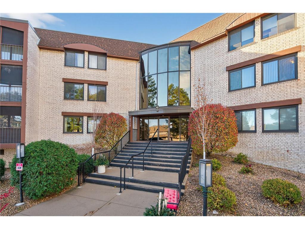 4710 58th Avenue N #202 Crystal MN 55429 7093174 image2