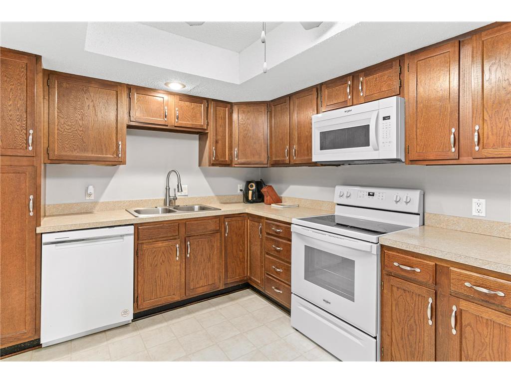 4710 58th Avenue N #221 Crystal MN 55429 7033189 image3