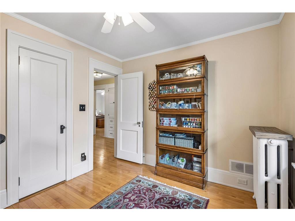 4711 Dupont Avenue S Minneapolis MN 55419 7090060 image30