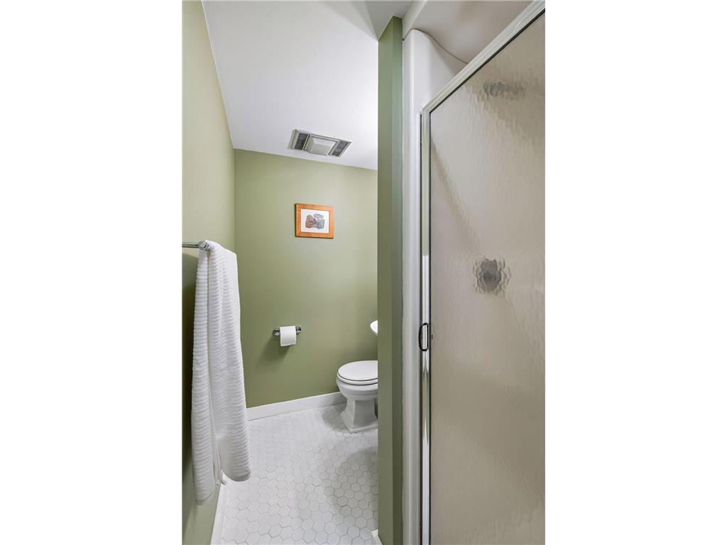 4711 Dupont Avenue S Minneapolis MN 55419 7090060 image41