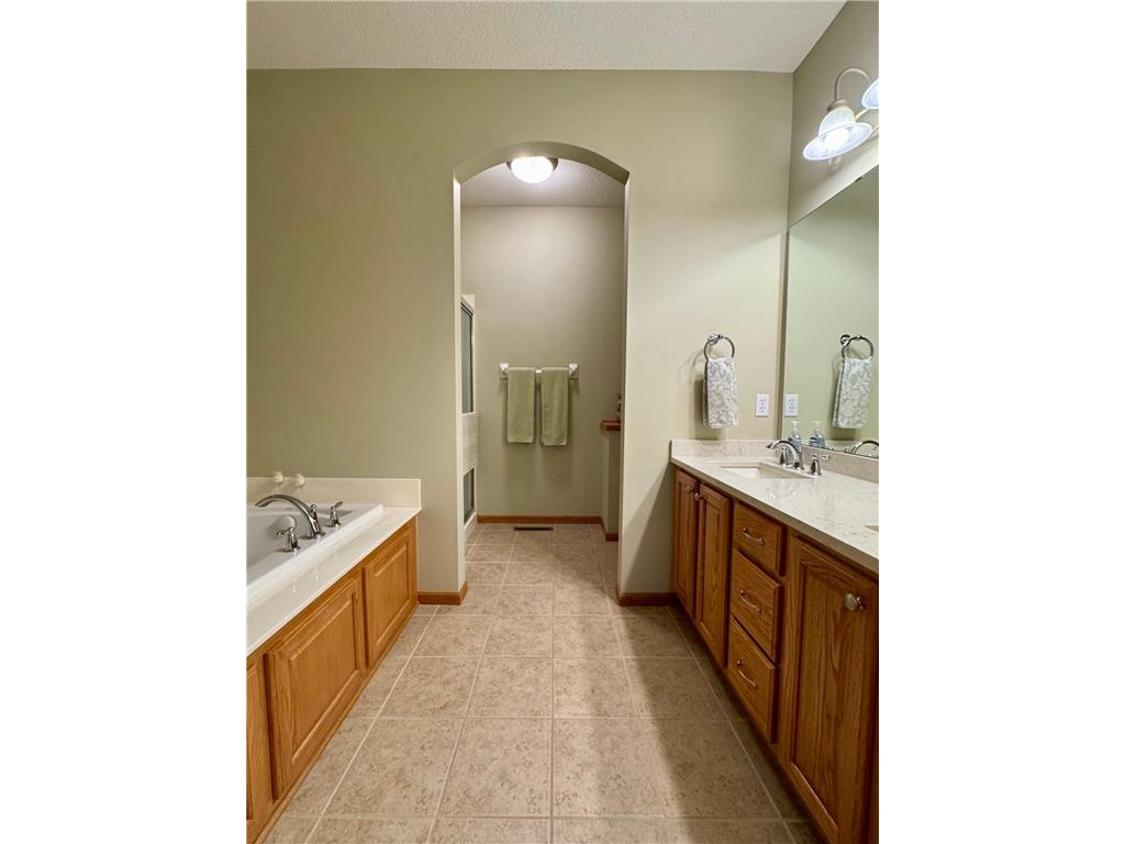 4711 Walnut Grove Lane N Plymouth MN 55446 7085138 image27