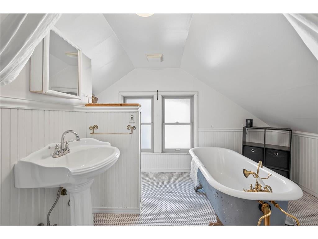 4712 Stevens Avenue Minneapolis MN 55419 7089248 image17