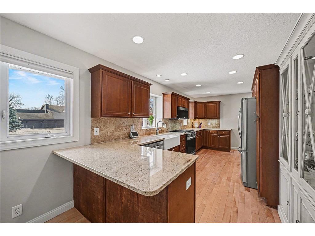 4713 Fairhills Road W Minnetonka MN 55345 7079202 image14