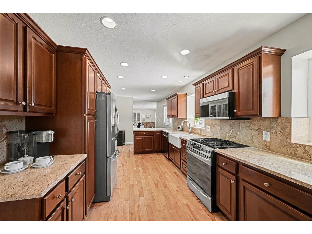 4713 Fairhills Road W Minnetonka MN 55345 7079202 image16