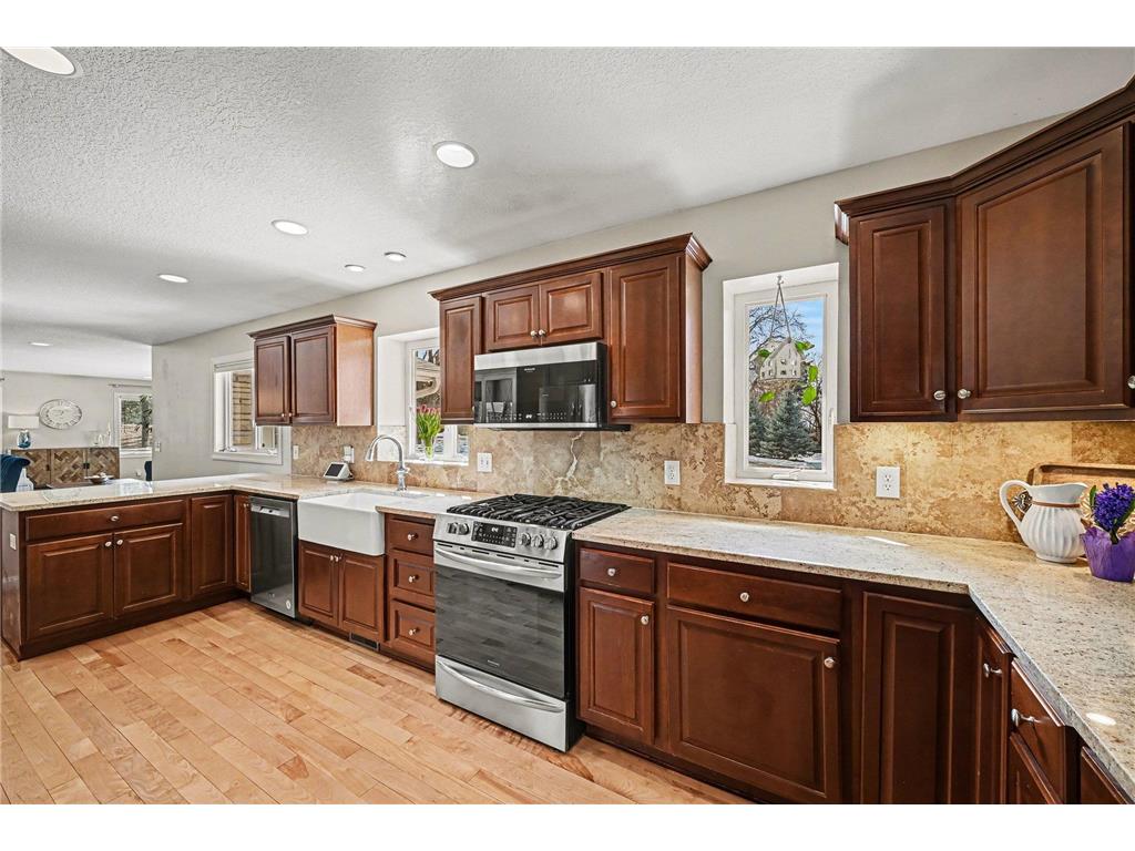 4713 Fairhills Road W Minnetonka MN 55345 7079202 image17