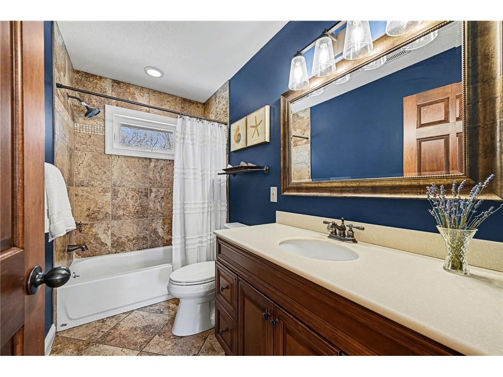 4713 Fairhills Road W Minnetonka MN 55345 7079202 image30