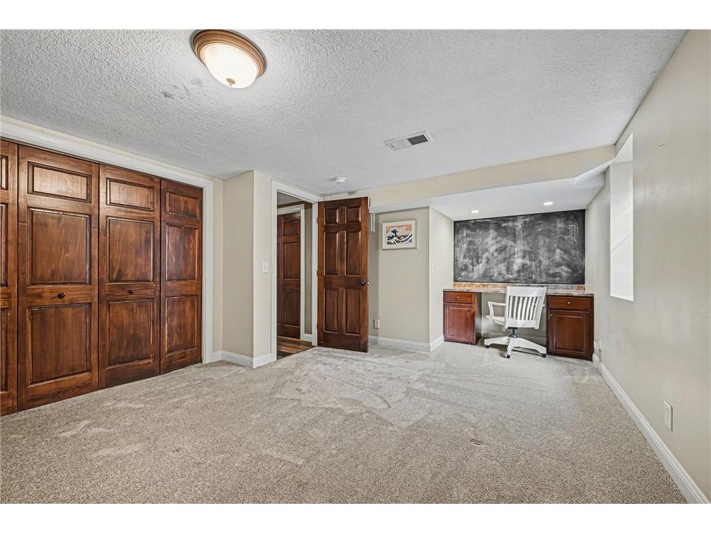 4713 Fairhills Road W Minnetonka MN 55345 7079202 image37