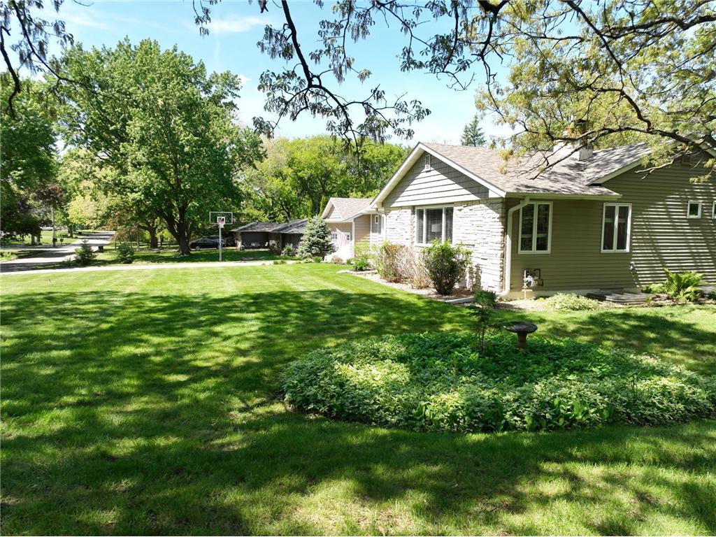 4713 Fairhills Road W Minnetonka MN 55345 7079202 image62