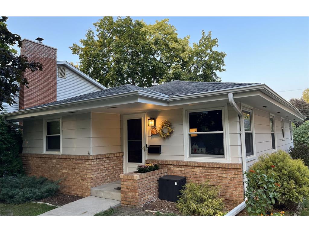 4715 35th Avenue S Minneapolis MN 55406 - Minnehaha Creek 6421078 image1