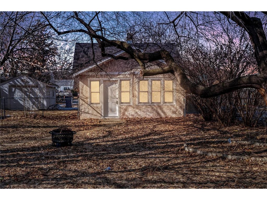 4715 Emerson Avenue N Minneapolis MN 55430 7028721 image1