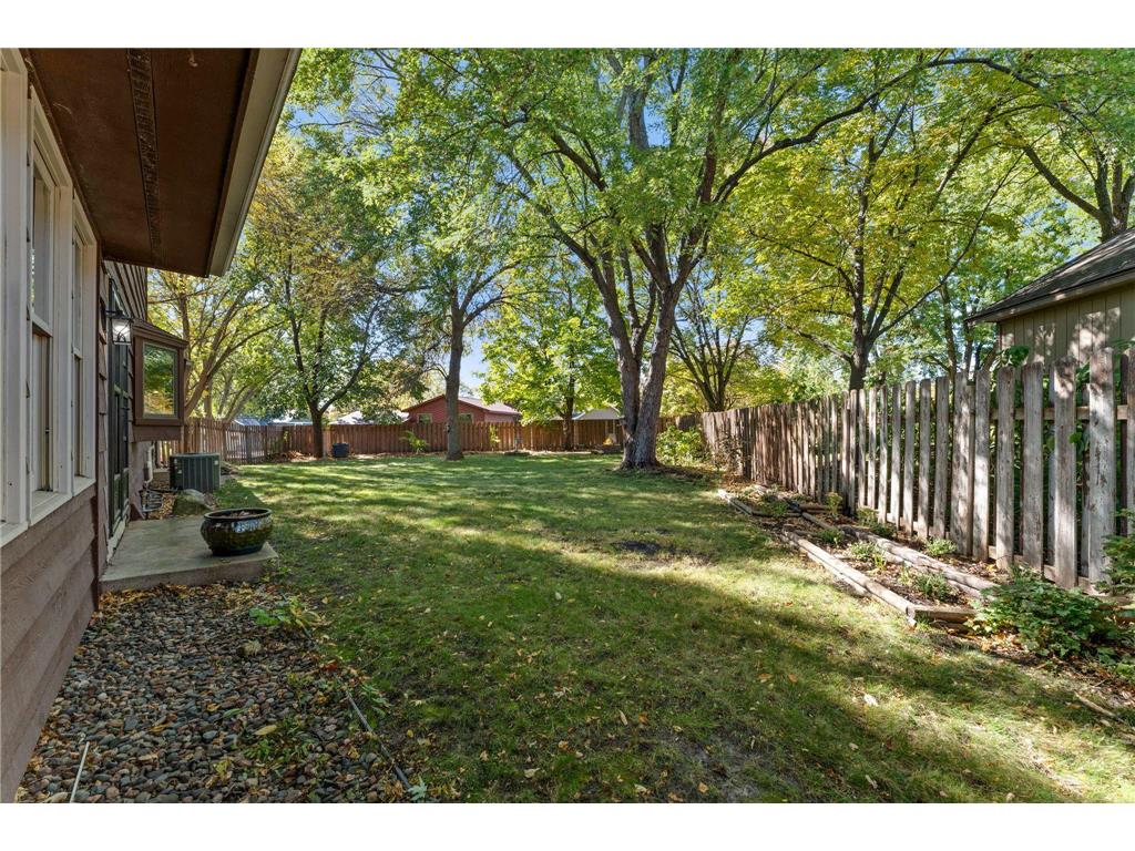 4715 Pilgrim Lane N Plymouth MN 55442 6805193 image12