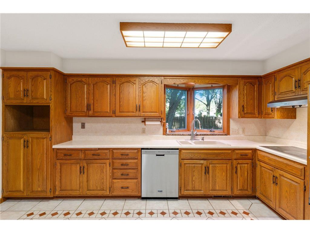 4715 Pilgrim Lane N Plymouth MN 55442 6805193 image20