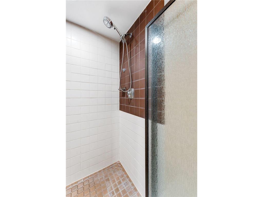 4715 Pilgrim Lane N Plymouth MN 55442 6805193 image38