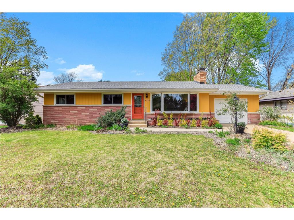 4715 Sharon Lane White Bear Lake MN 55110 7052345 image1