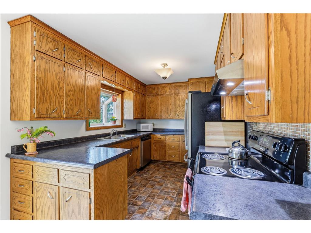 4715 Sharon Lane White Bear Lake MN 55110 7052345 image10
