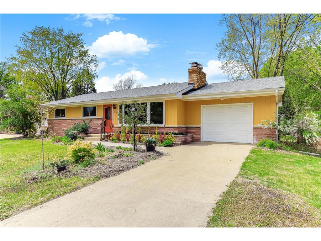 4715 Sharon Lane White Bear Lake MN 55110 7052345 image2