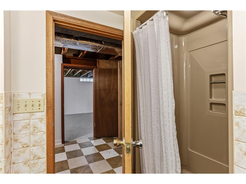 4715 Sharon Lane White Bear Lake MN 55110 7052345 image21