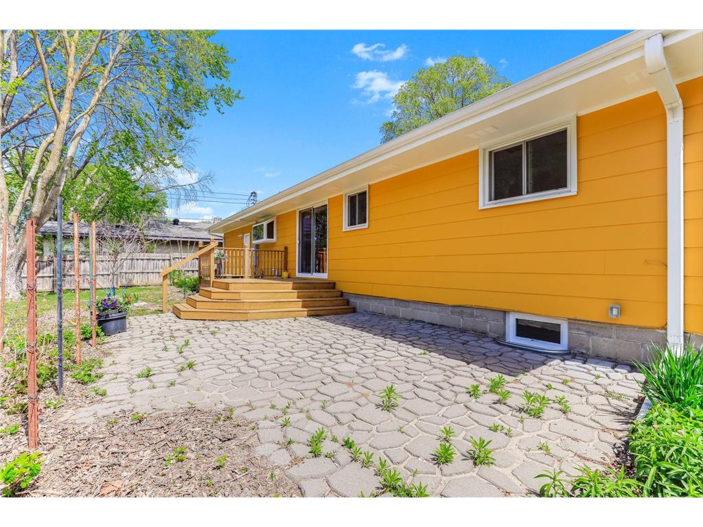 4715 Sharon Lane White Bear Lake MN 55110 7052345 image29