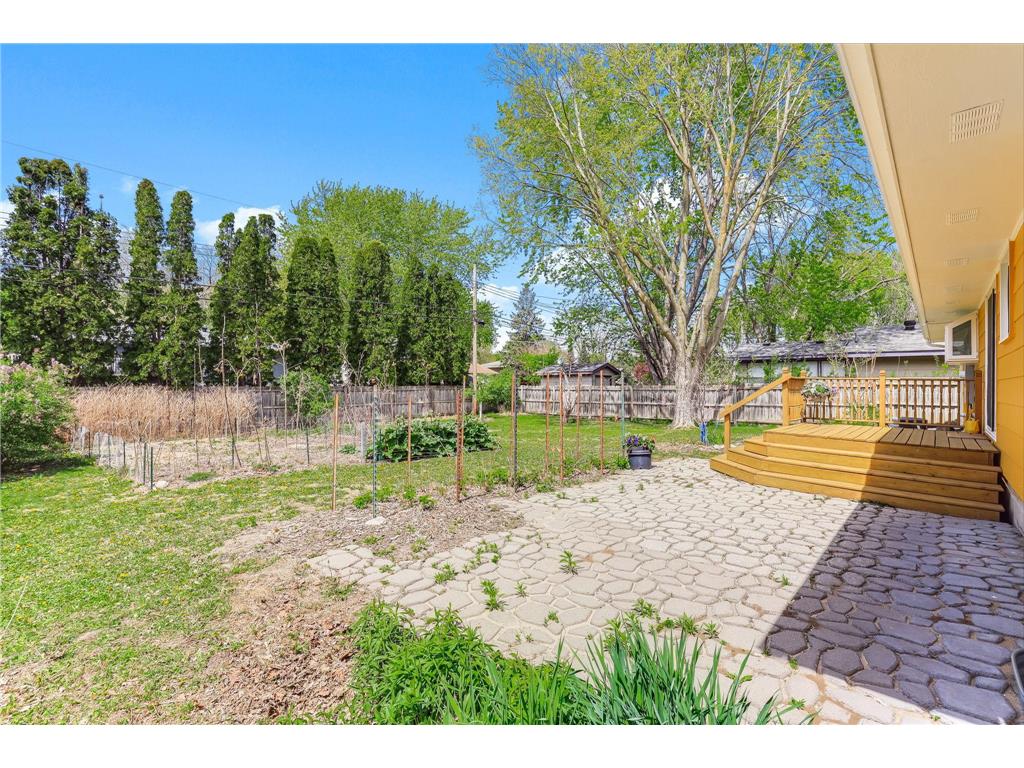 4715 Sharon Lane White Bear Lake MN 55110 7052345 image30