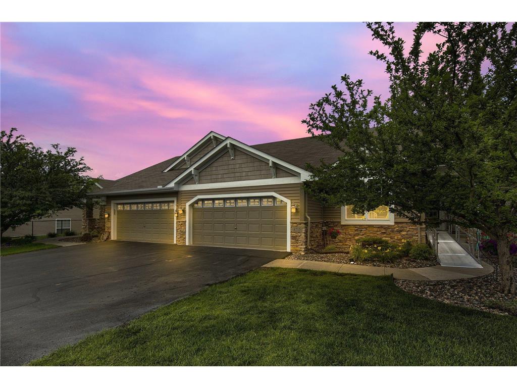 4715 Walnut Grove Lane N, Plymouth, MN, 55446 MLS 6230424 Edina Realty