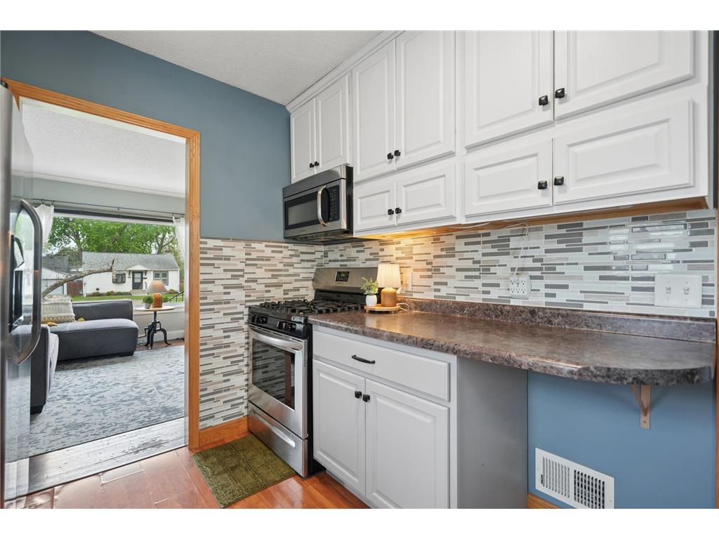4717 2nd Street NE Fridley MN 55421 7065553 image13