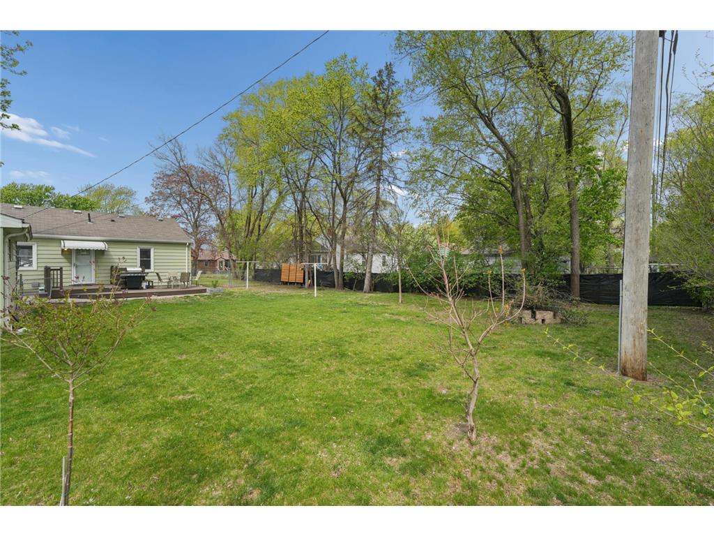 4717 2nd Street NE Fridley MN 55421 7065553 image27
