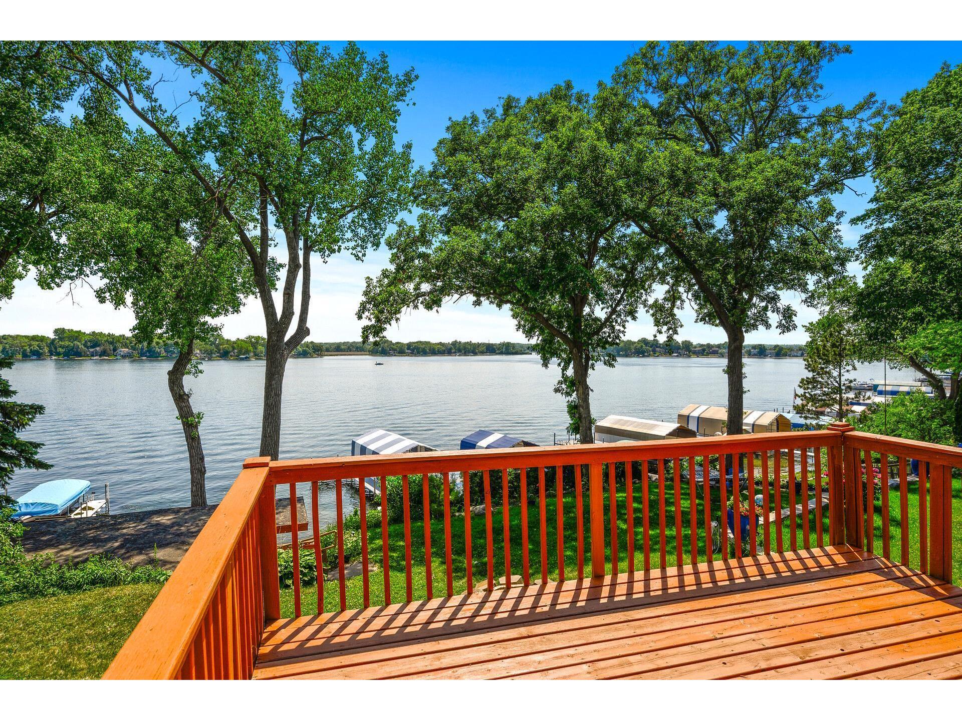 4717 Island View Drive, Mound, MN 55364 MLS 6008436 Edina Realty
