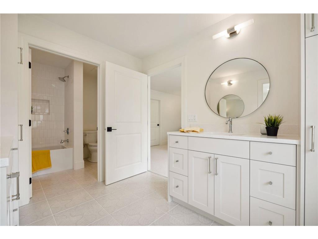 4717 Meadow Road Edina MN 55424 6794968 image49