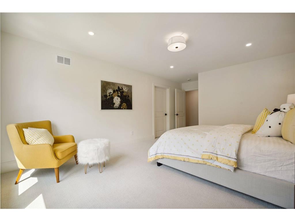 4717 Meadow Road Edina MN 55424 6794968 image51