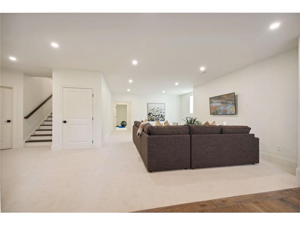 4717 Meadow Road Edina MN 55424 6794968 image63