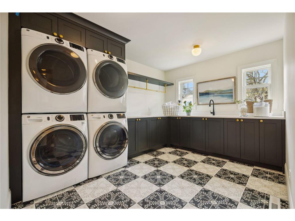 4717 Meadow Road Edina MN 55424 7006056 image40