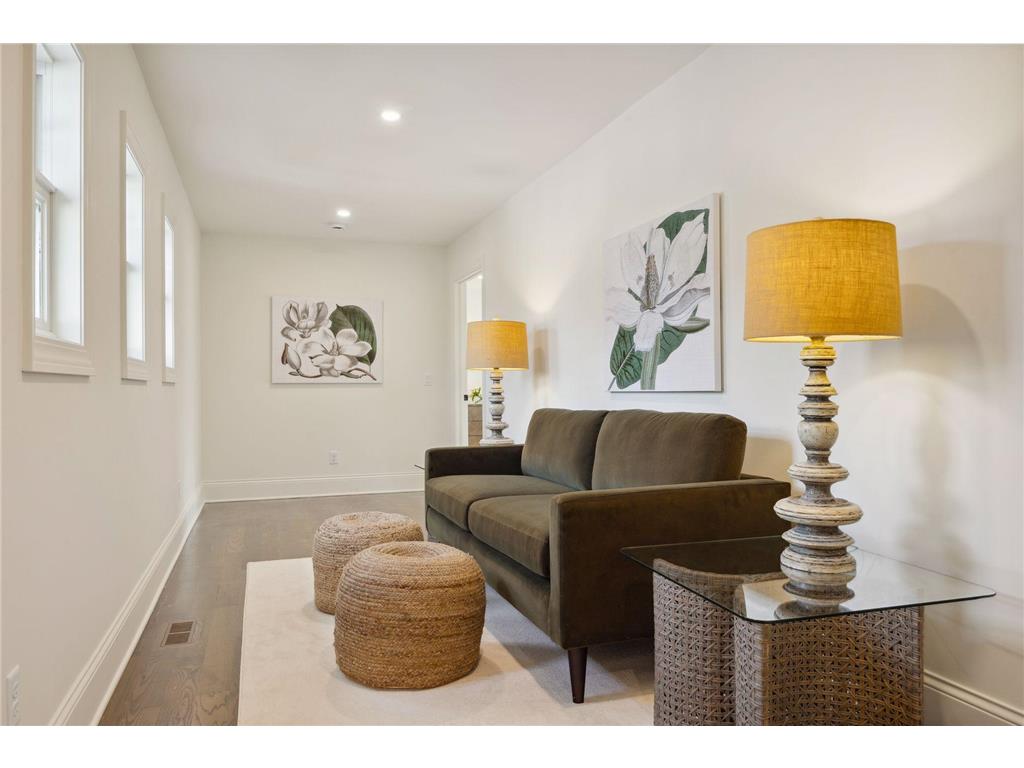 4717 Meadow Road Edina MN 55424 7006056 image42