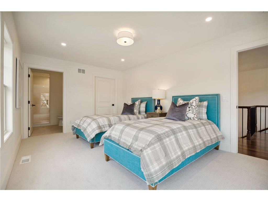 4717 Meadow Road Edina MN 55424 7047267 image53