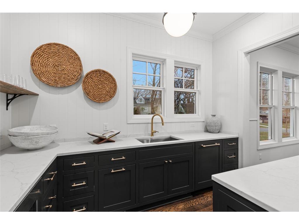 4717 Meadow Road Edina MN 55424 7057406 image28