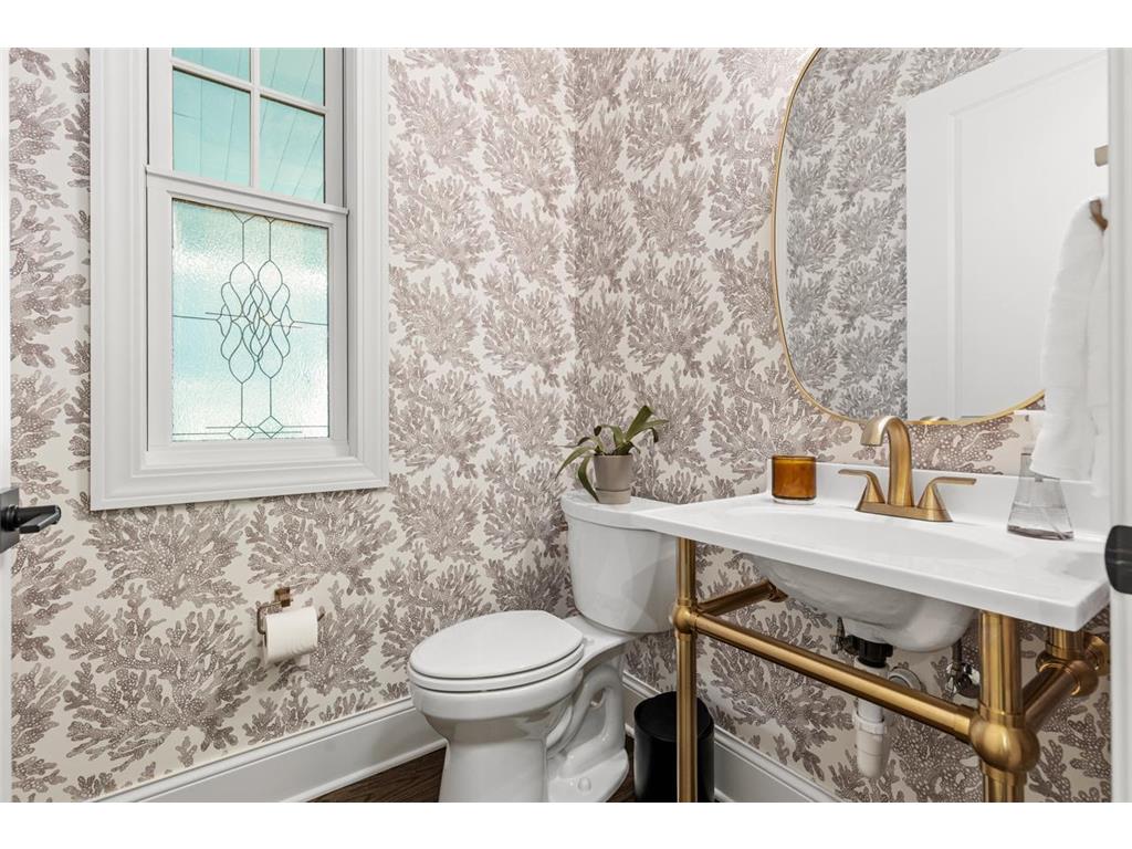 4717 Meadow Road Edina MN 55424 7057406 image36