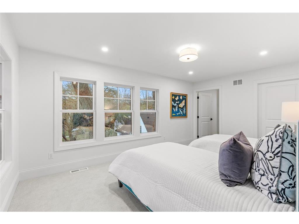 4717 Meadow Road Edina MN 55424 7057406 image53