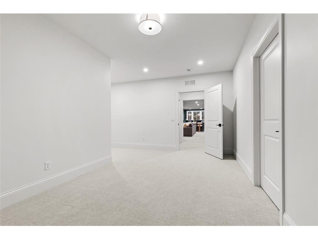 4717 Meadow Road Edina MN 55424 7057406 image79