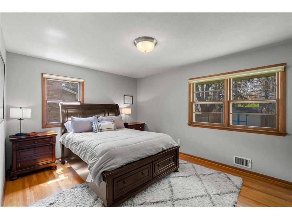 4717 Utah Avenue N New Hope MN 55428 7052972 image16