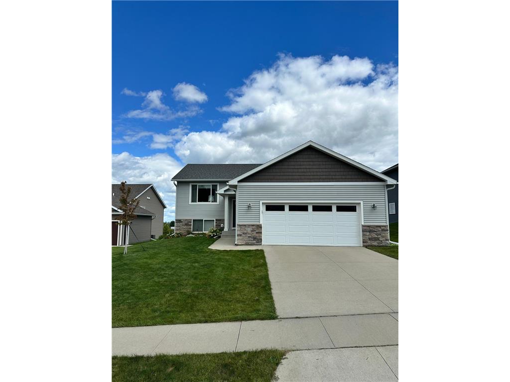 4718 Alan Lane NW Rochester MN 55901 7027608 image1