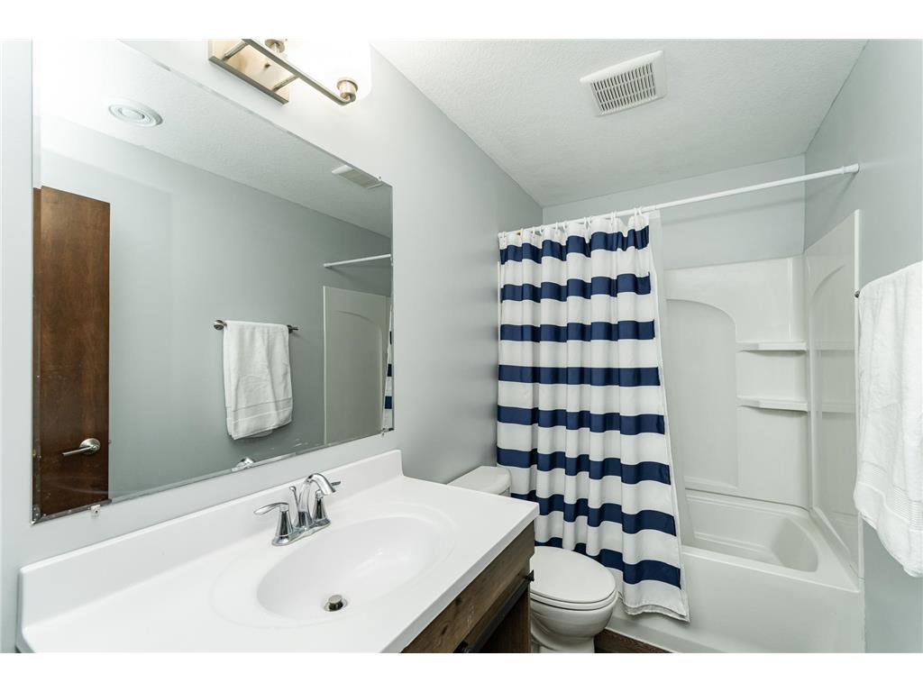 4718 Alan Lane NW Rochester MN 55901 7027608 image22