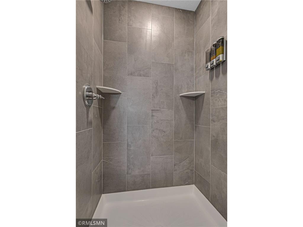 4719 6th Street NE Saint Cloud MN 56304 7036972 image18