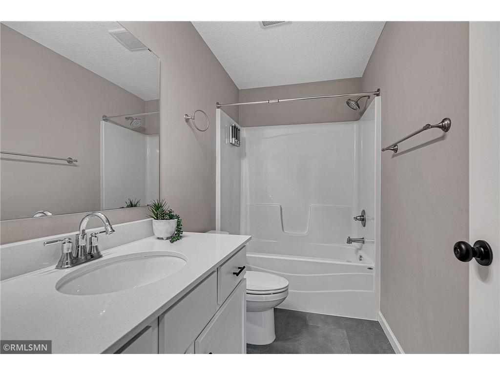 4719 6th Street NE Saint Cloud MN 56304 7036972 image24
