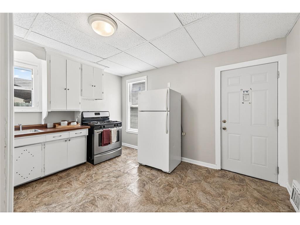 472 Case Avenue Saint Paul MN 55130 6814490 image12