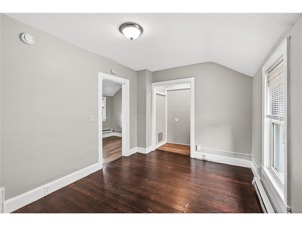 472 Case Avenue Saint Paul MN 55130 6814490 image19