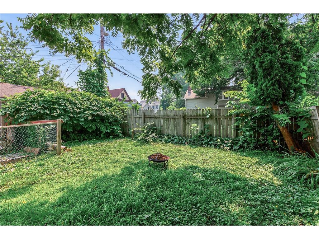 472 Case Avenue Saint Paul MN 55130 6814490 image29